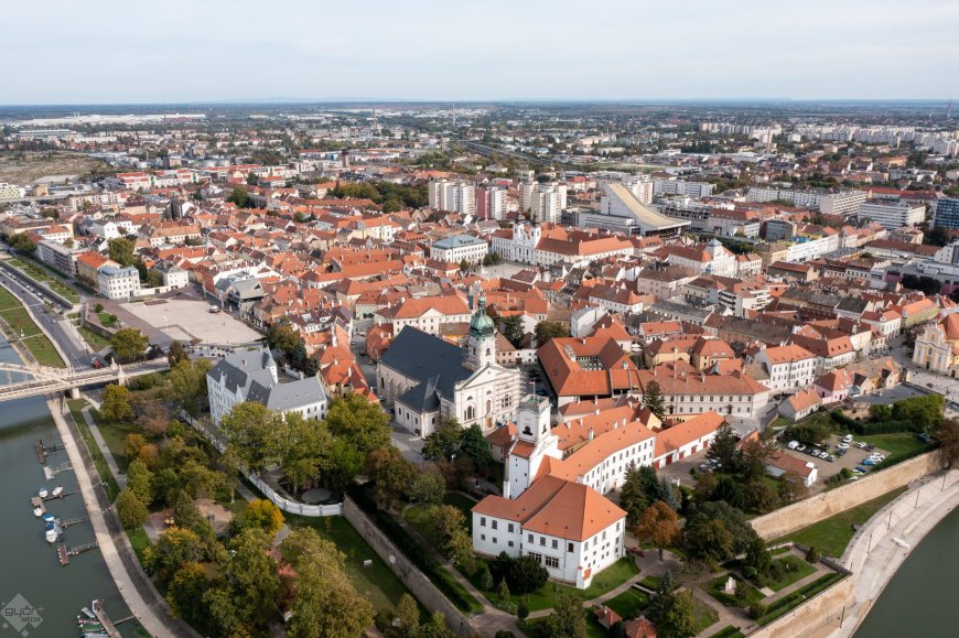 Győr Látnivalói: 20 Kihagyhatatlan Helyszín a Városban